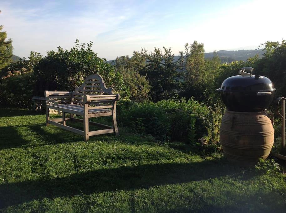 Charmantes Landhaus Mit Garten Und Traumhaftem Fernblick Thal  Exteriér fotografie